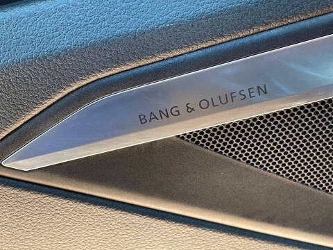 2019 Audi e-tron quattro Premium Plus