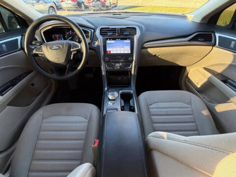 2019 Ford Fusion Hybrid SE