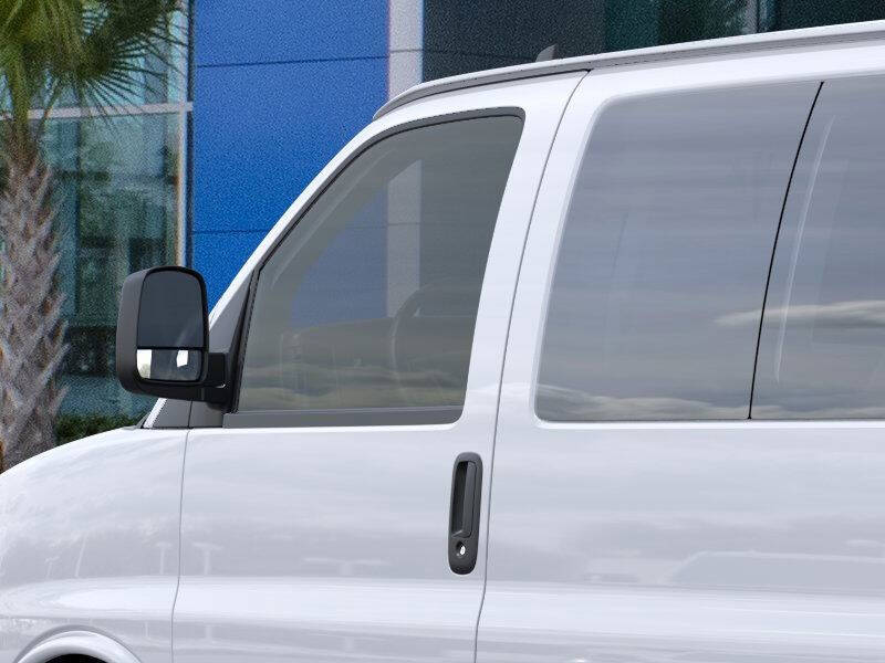 2025 Chevrolet Express LS 3500