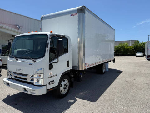 2024 Isuzu NRR