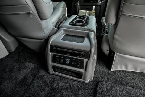 2025 GMC Savana 2500