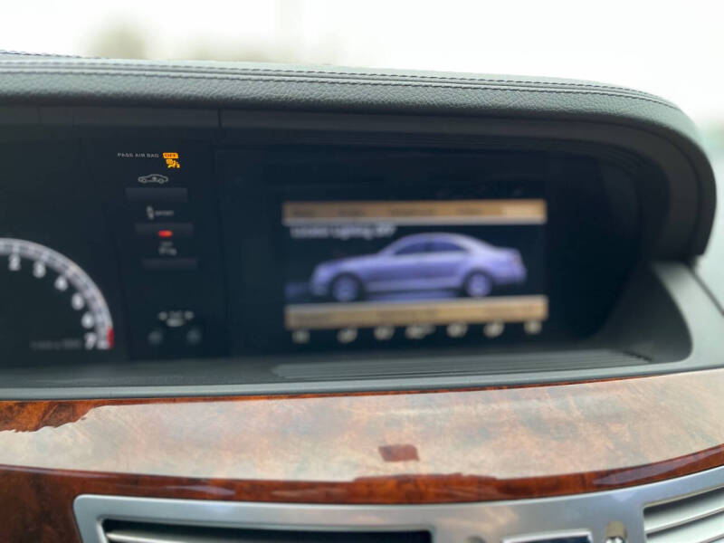 2011 Mercedes-Benz S-Class S 550 4MATIC