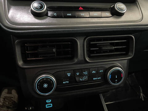 2024 Ford Maverick XL