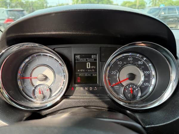 2014 Chrysler Town and Country Touring