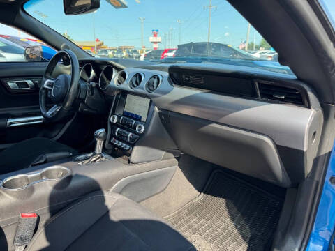 2020 Ford Mustang
