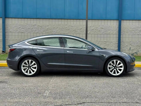 2019 Tesla Model 3 Long Range