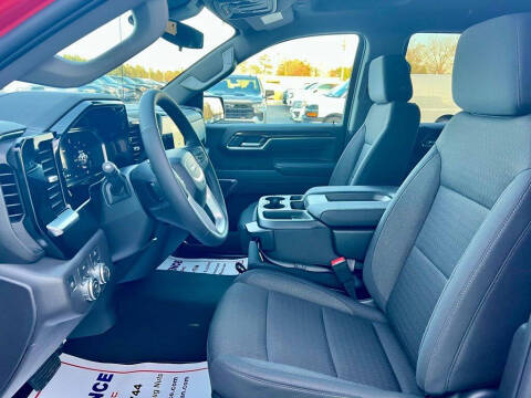 2026 GMC Sierra 1500 Elevation Standard