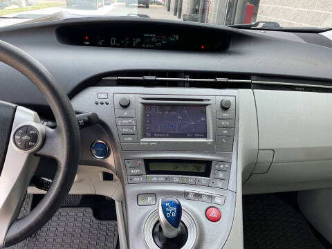 2015 Toyota Prius Three