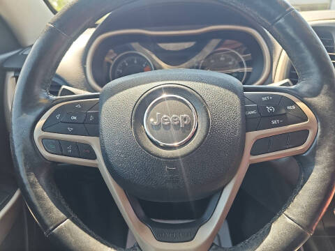 2017 Jeep Cherokee Latitude