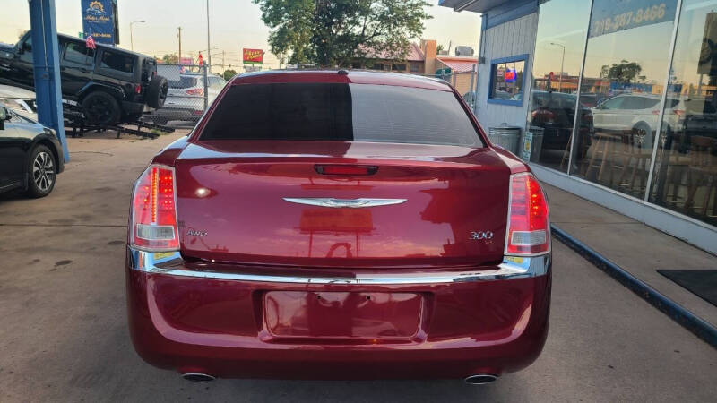 2013 Chrysler 300
