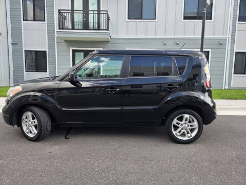 2011 Kia Soul +