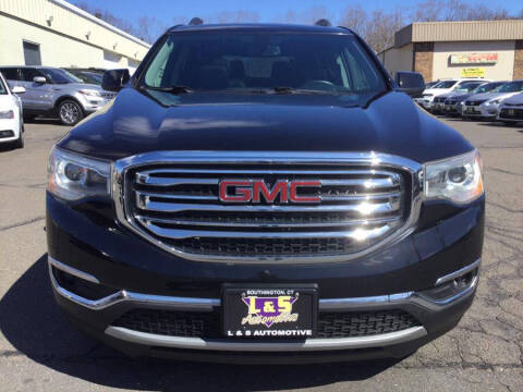 2017 GMC Acadia SLT-1