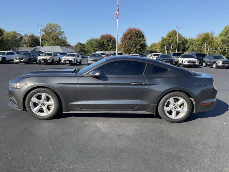 2017 Ford Mustang V6