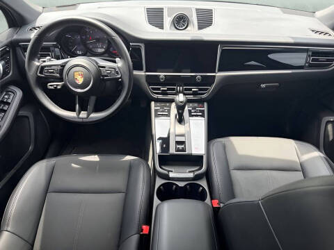 2024 Porsche Macan