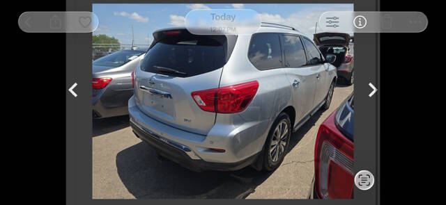 2019 Nissan Pathfinder SV