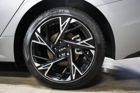 2025 Kia K5