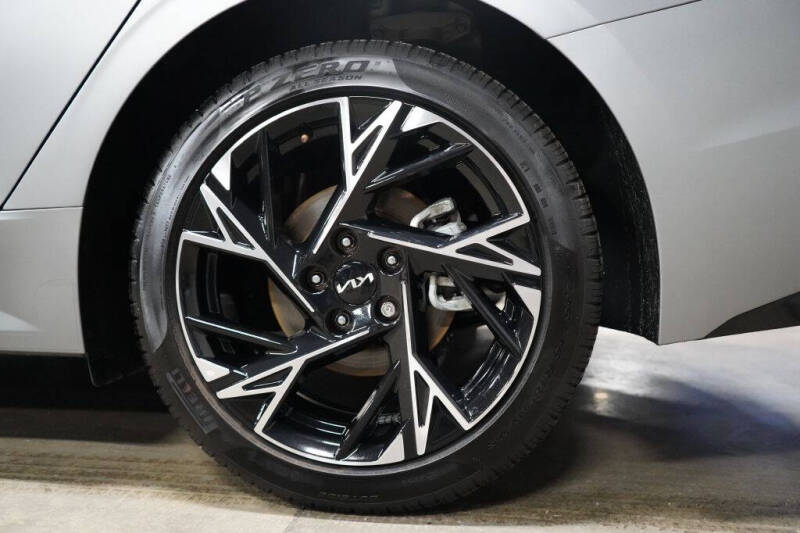 2025 Kia K5