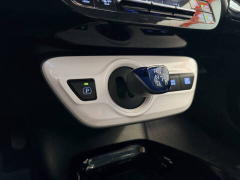 2018 Toyota Prius Three