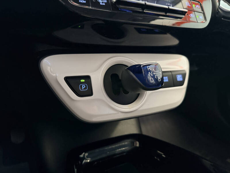 2018 Toyota Prius Three