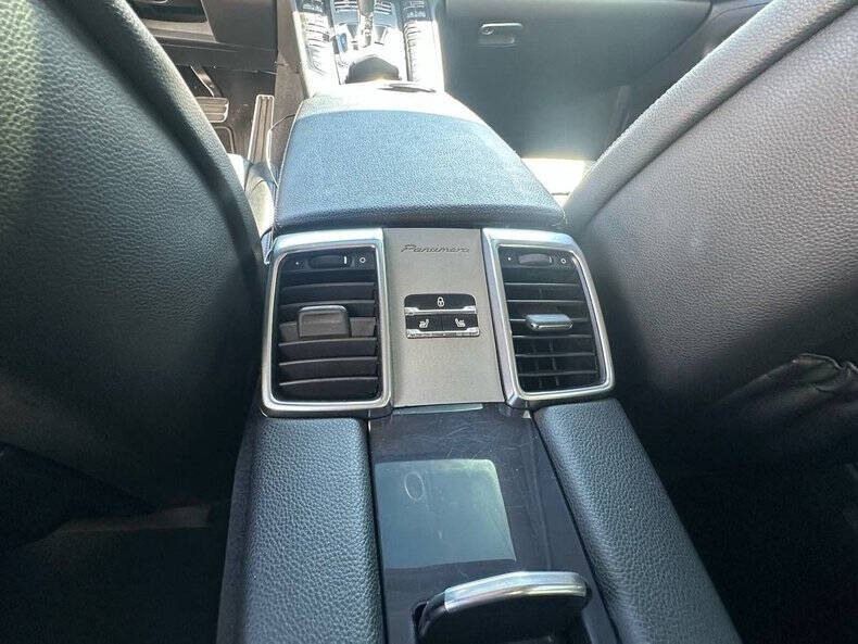 2014 Porsche Panamera