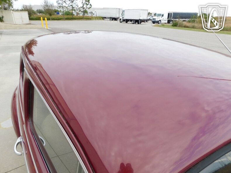 1941 Ford Super Deluxe