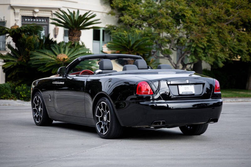 2019 Rolls-Royce Black Badge Dawn