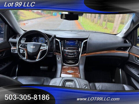 2017 Cadillac Escalade ESV Premium Luxury