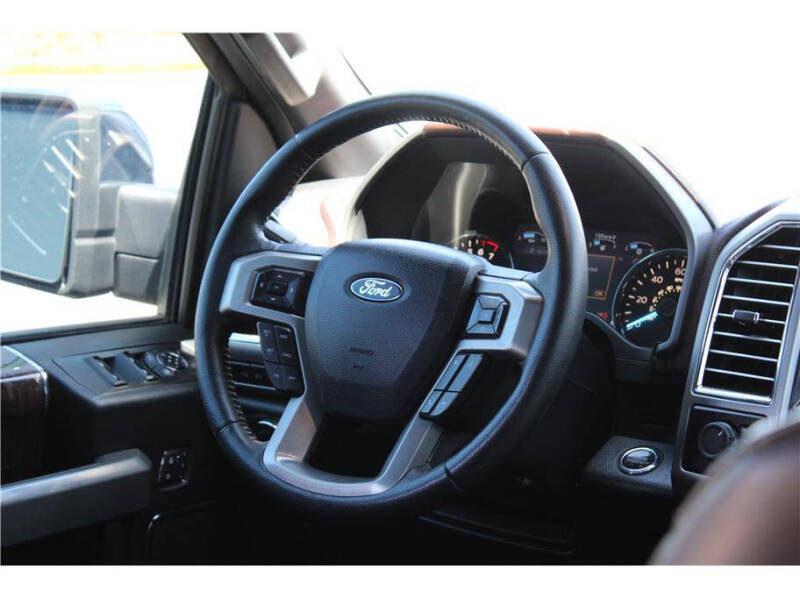 2015 Ford F-150 Platinum