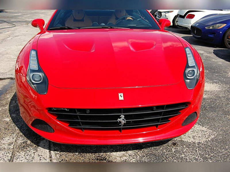 2016 Ferrari California T