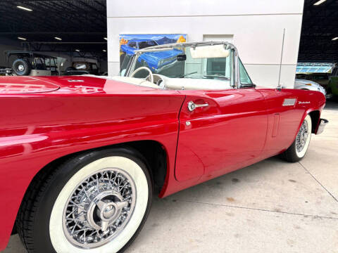 1957 Ford Thunderbird