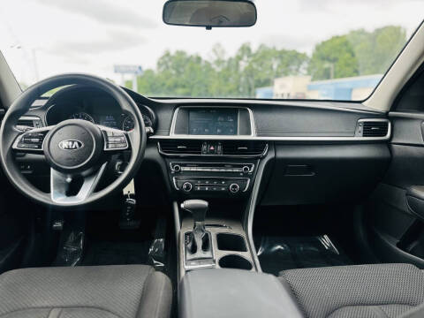 2020 Kia Optima LX