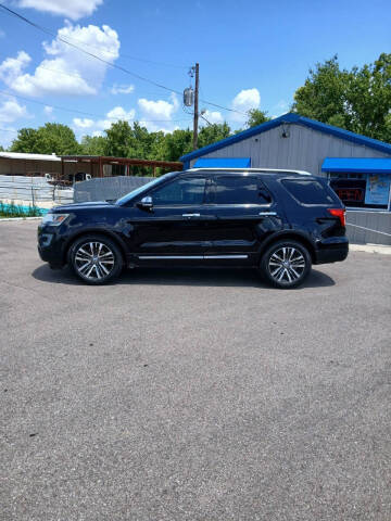 2017 Ford Explorer Platinum