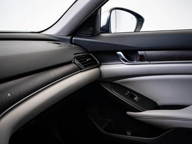 2019 Honda Accord Hybrid Touring