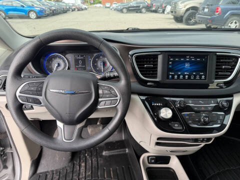 2018 Chrysler Pacifica LX