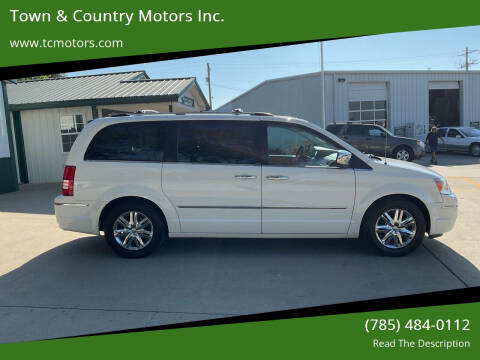 2008 Chrysler Town and Country for sale at Town & Country Motors Inc. in Meriden KS