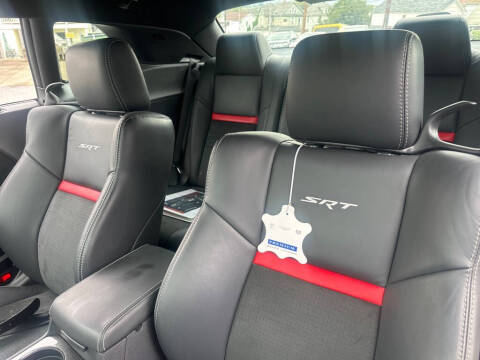 2009 Dodge Challenger SRT8