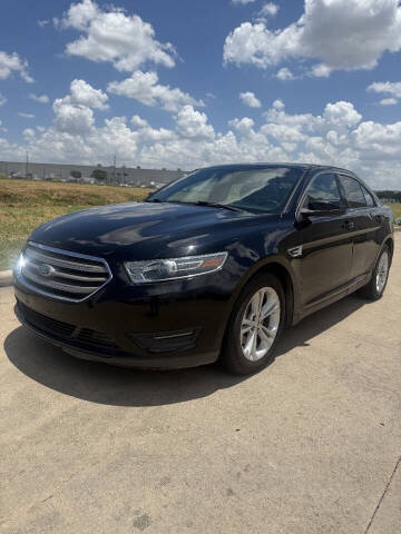 2018 Ford Taurus SEL