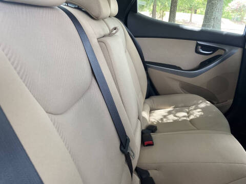 2012 Hyundai Elantra GLS