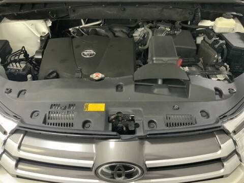 2018 Toyota Highlander LE