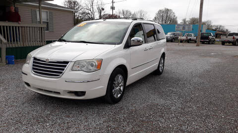 2008 Chrysler Town and Country for sale at Space & Rocket Auto Sales in Meridianville AL