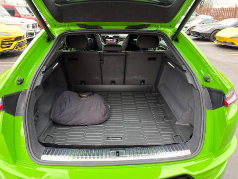 2024 Lamborghini Urus S