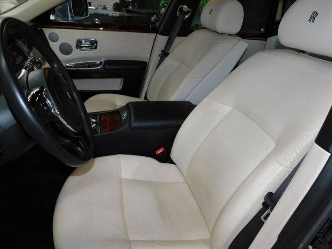 2011 Rolls-Royce Ghost