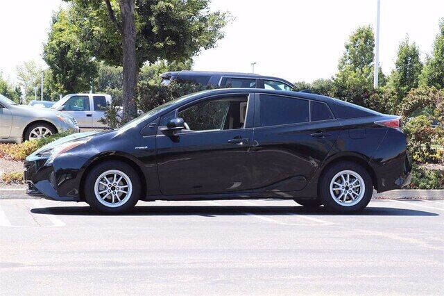 2017 Toyota Prius One