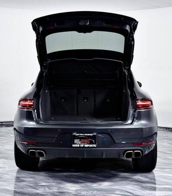 2018 Porsche Macan