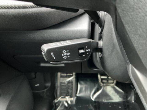 2025 Audi SQ5 quattro Premium Plus TFSI