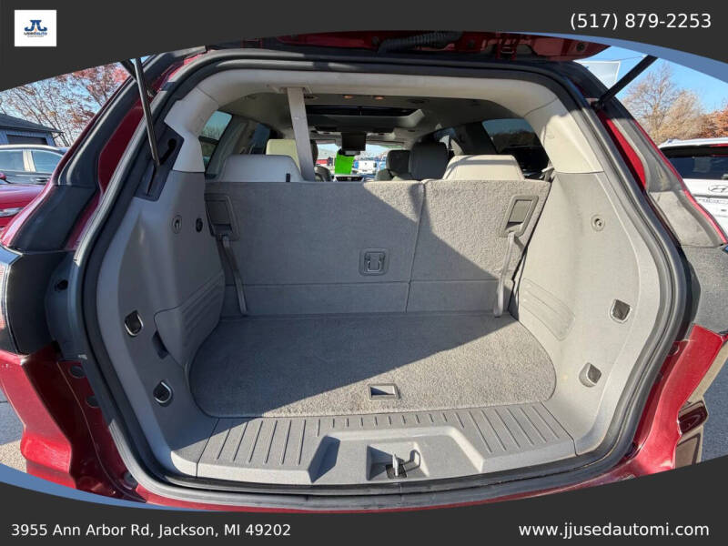 2016 Chevrolet Traverse LT