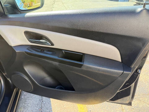 2014 Chevrolet Cruze LS Auto