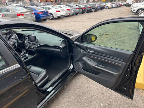 2019 Nissan Altima 2.5 SR