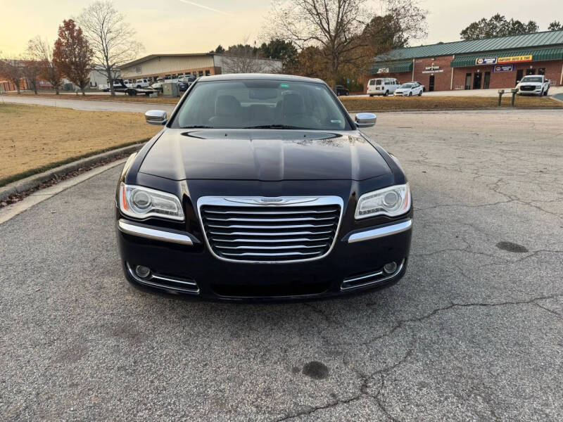 2012 Chrysler 300 Limited