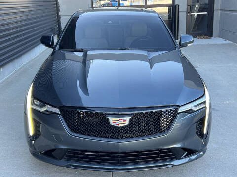 2022 Cadillac CT4 Luxury